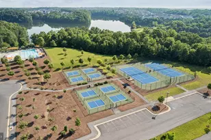 Huckleberry Ct, Lake Frederick, VA 22630 - Photo 3