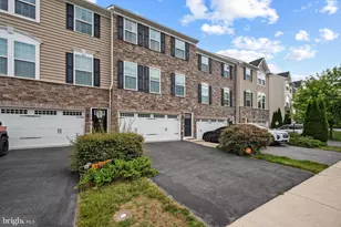 184 Trout Lily Dr, Lake Frederick, VA 22630 - Photo 3