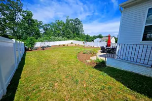 106 Bradley Ct, Stephenson, VA 22656 - Photo 11
