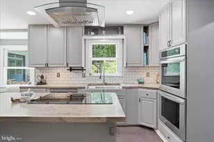 137 Old Forest Cir, Winchester, VA 22602 - Photo 7