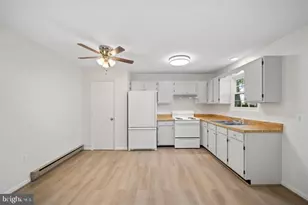 228 Carroll, Stephens City, VA 22655 - Photo 13
