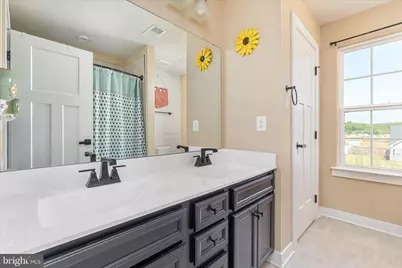 207 Decatur, Stephens City, VA 22655 - Photo 33