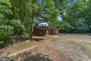 202 Cedar Grove Rd, Winchester, VA 22603 - Photo 5