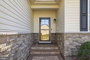 127 Auburn Hill Ct, Stephens City, VA 22655 - Photo 5