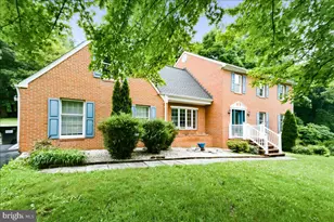111 Launchris Dr, Winchester, VA 22602 - Photo 1