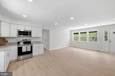 1355 Perry, Winchester, VA 22602 - Photo 11