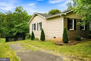 303 Yale Dr, Winchester, VA 22602 - Photo 7