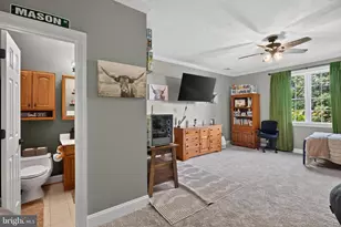 356 Chimney Cir, Middletown, VA 22645 - Photo 47