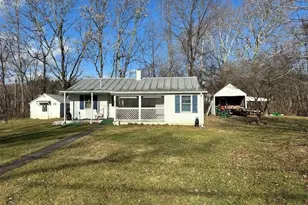 200 Middle Ln, Gore, VA 22637 - Photo 1