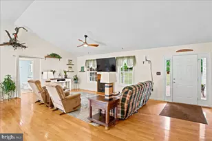 1309 Redland Rd, Cross Junction, VA 22625 - Photo 9