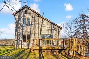 1232 Lakeview Dr, Cross Junction, VA 22625 - Photo 25