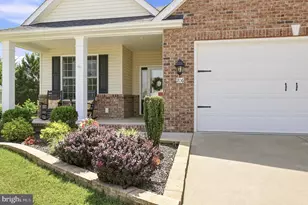 206 Ivy Hill Ct, Stephens City, VA 22655 - Photo 9