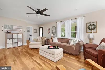 243 Vesper, Cross Junction, VA 22625 - Photo 3