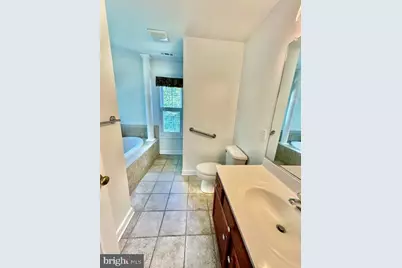 700 S Lakeview Drive, Cross Junction, VA 22625 - Photo 19