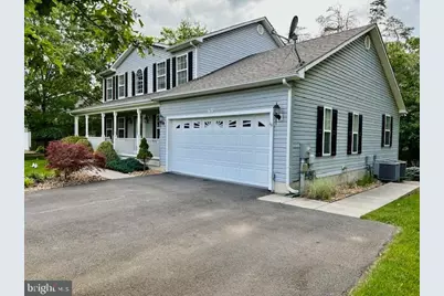 700 S Lakeview Drive, Cross Junction, VA 22625 - Photo 3