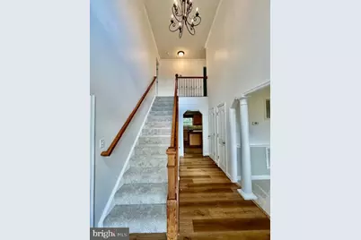 700 S Lakeview Drive, Cross Junction, VA 22625 - Photo 7