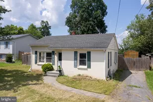 143 E Dowell J Circle E, Winchester, VA 22602 - Photo 19