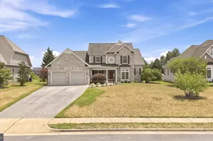 136 Cahille Dr, Winchester, VA 22602 - Photo 3