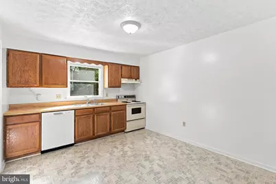 820 Locust Street #3, Stephens City, VA 22655 - Photo 7