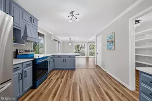 233 Sunset Cir, Cross Junction, VA 22625 - Photo 13