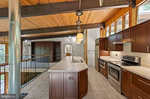 432 Spring Valley Dr, Winchester, VA 22603 - Photo 11