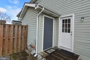 311 Willowbrook Ct, Winchester, VA 22602 - Photo 9