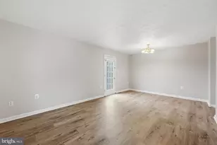 219 Surrey Club Ln, Stephens City, VA 22655 - Photo 7