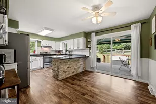 150 Lake Holiday Rd, Cross Junction, VA 22625 - Photo 21