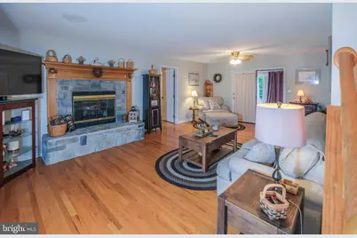228 Fairway Circle, Cross Junction, VA 22625 - Photo 11