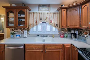 228 Fairway Cir, Cross Junction, VA 22625 - Photo 23