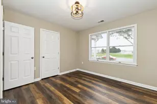 100 Heathrow Ln, Winchester, VA 22601 - Photo 17