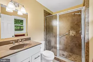 112 Beverly Dr, Winchester, VA 22602 - Photo 11