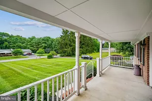 112 Beverly Dr, Winchester, VA 22602 - Photo 3