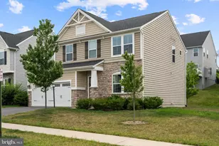 112 Fringetree Ct, Lake Frederick, VA 22630 - Photo 9