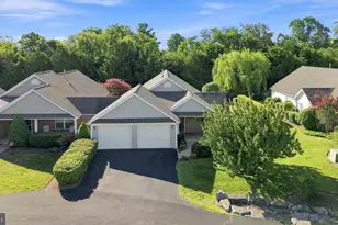 111 Tanglewood Ln, Winchester, VA 22602 - Photo 1