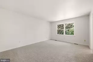 300 Pembridge Dr, Winchester, VA 22602 - Photo 25