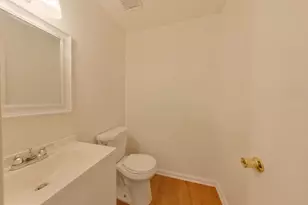118 Parkside Dr, Winchester, VA 22602 - Photo 9