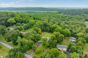 180 Quaker Ln, Winchester, VA 22603 - Photo 3