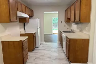 327 Georgetowne Ct, Stephens City, VA 22655 - Photo 3