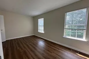 327 Georgetowne Ct, Stephens City, VA 22655 - Photo 9
