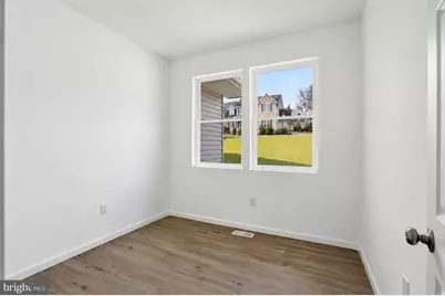 607 S Lakeview Drive, Cross Junction, VA 22625 - Photo 35