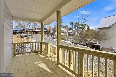 607 S Lakeview Drive, Cross Junction, VA 22625 - Photo 9