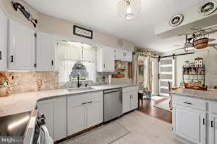 106 Buchannan Dr, Stephens City, VA 22655 - Photo 11