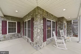 226 Summerfield Dr, Winchester, VA 22602 - Photo 9