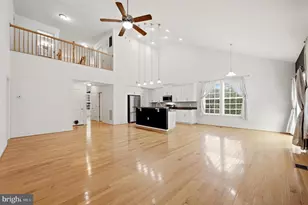 210 Woods Dr, Cross Junction, VA 22625 - Photo 13