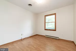 305 Hackberry Dr, Stephens City, VA 22655 - Photo 7