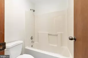 305 Hackberry Dr, Stephens City, VA 22655 - Photo 11
