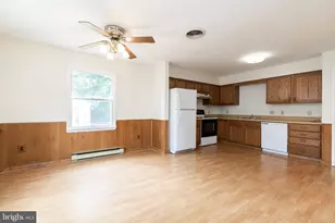 305 Hackberry Dr, Stephens City, VA 22655 - Photo 3