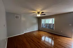 202 Carroll Dr, Stephens City, VA 22655 - Photo 3