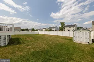 209 Bridgewater Dr, Stephens City, VA 22655 - Photo 37